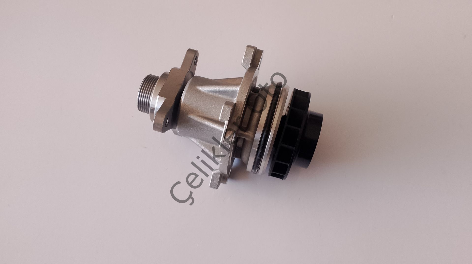 Su Pompası Devirdaim Master 2,3Dci M9T Çift Teker 210102433R