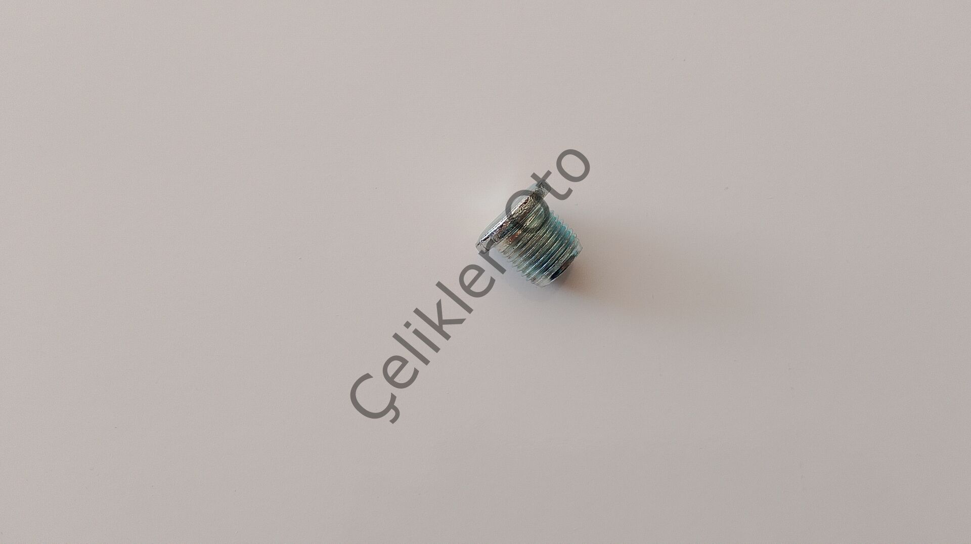 Karter Tapası R9 R11 R19 Megane Clio Kango Fluence 7703075348