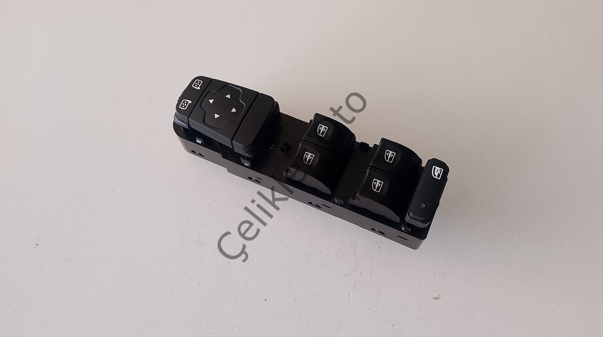 Sol Cam Düğmesi Renault Megane 4 Talisman 254015253R