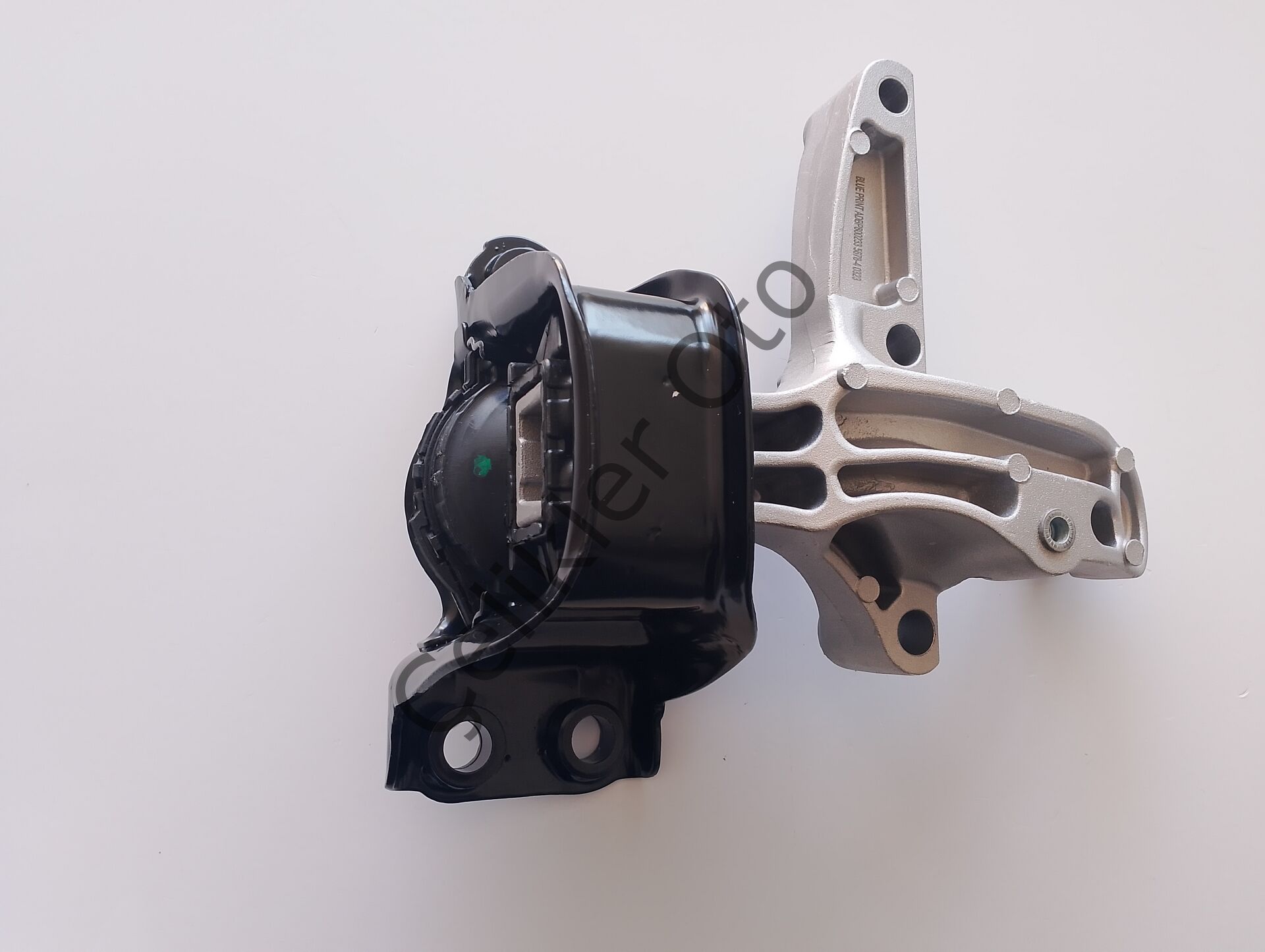 Sağ Üst Motor Takozu Kadjar Megane 4 1,5Dci 112106137R