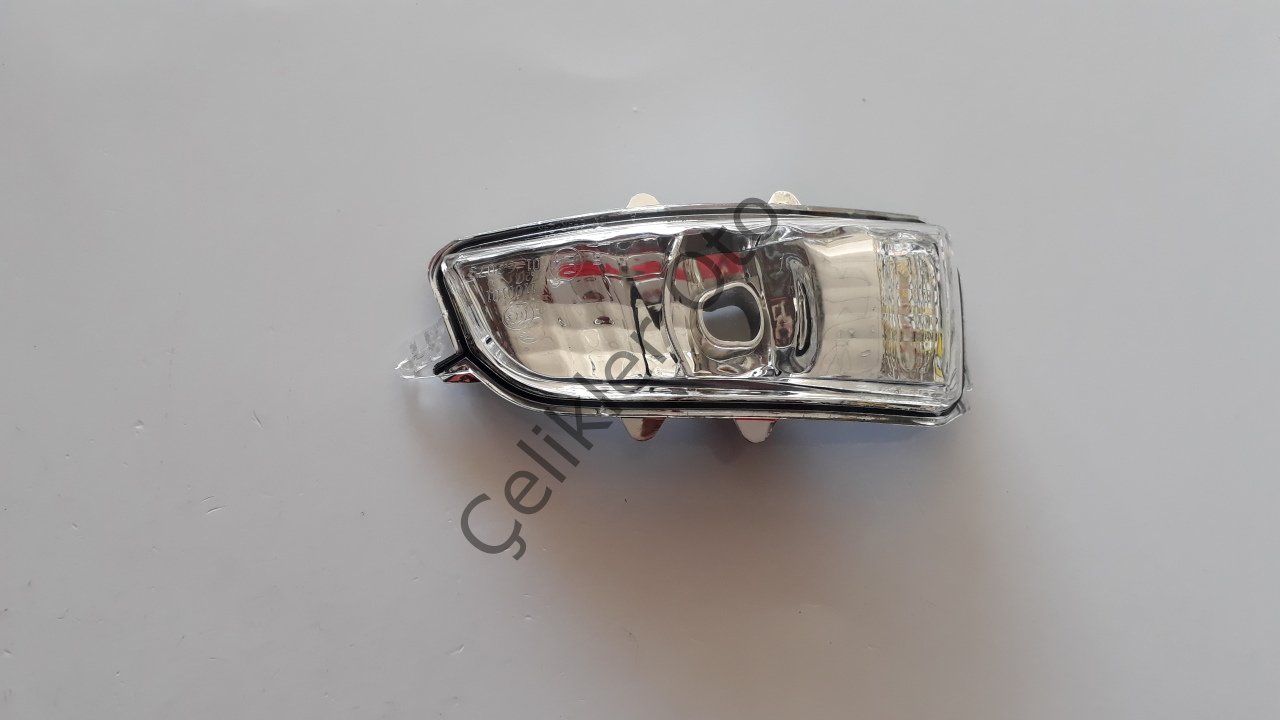 Sağ Ayna Sinyali S40 V50 C30 S60 S80 V40 V70 C70 31111102