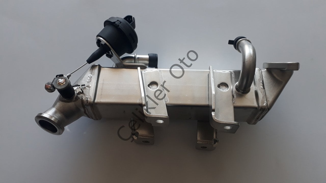 Egr Turbo Soğutucu Master 3 Trafik 3 Laguna 3 2,0Dci 2,3Dci M9R 147350782R