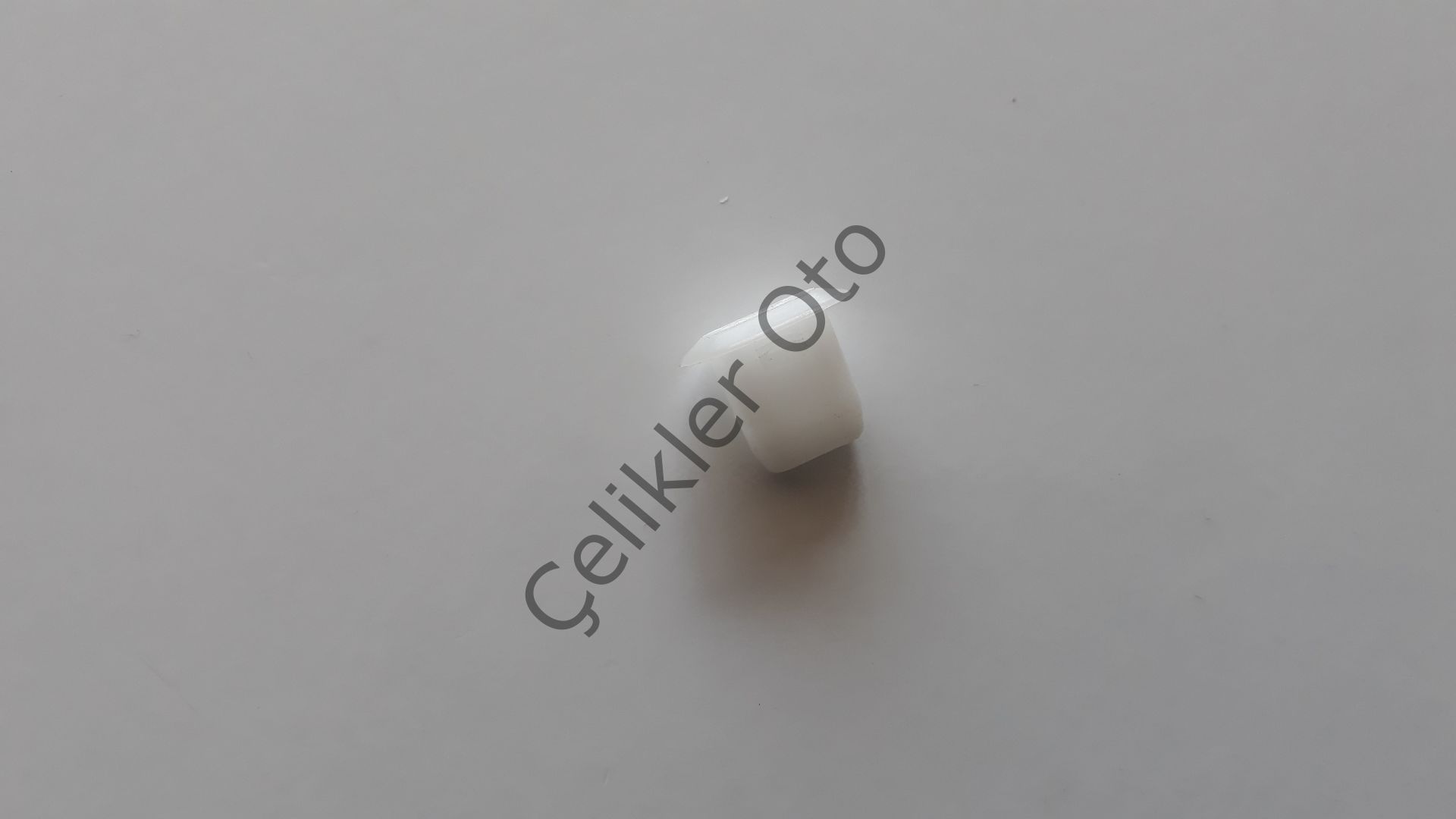 Panjur Klipsi Renault R9 R11 7703081019