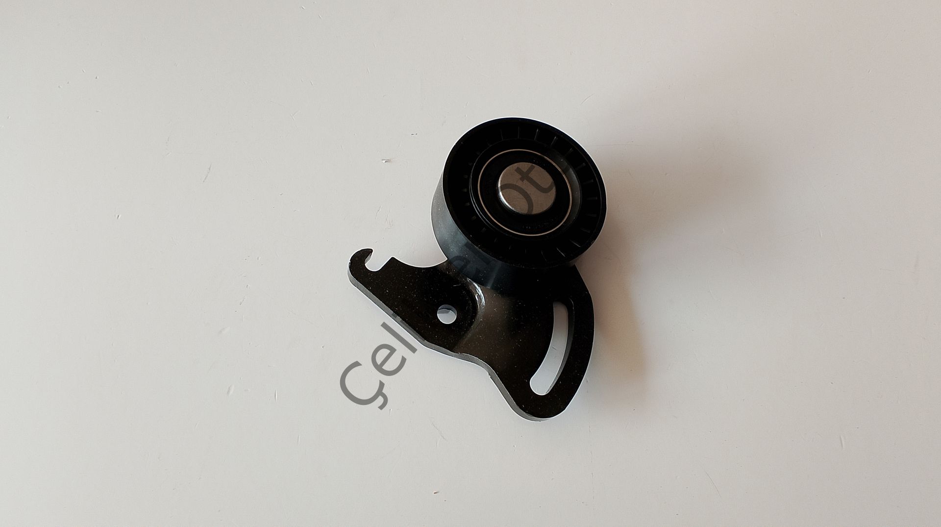 V Kayışı Gergi Rulmanı Alternatör Clio Kango 1,5DCİ K9K Klimasız 8200053294