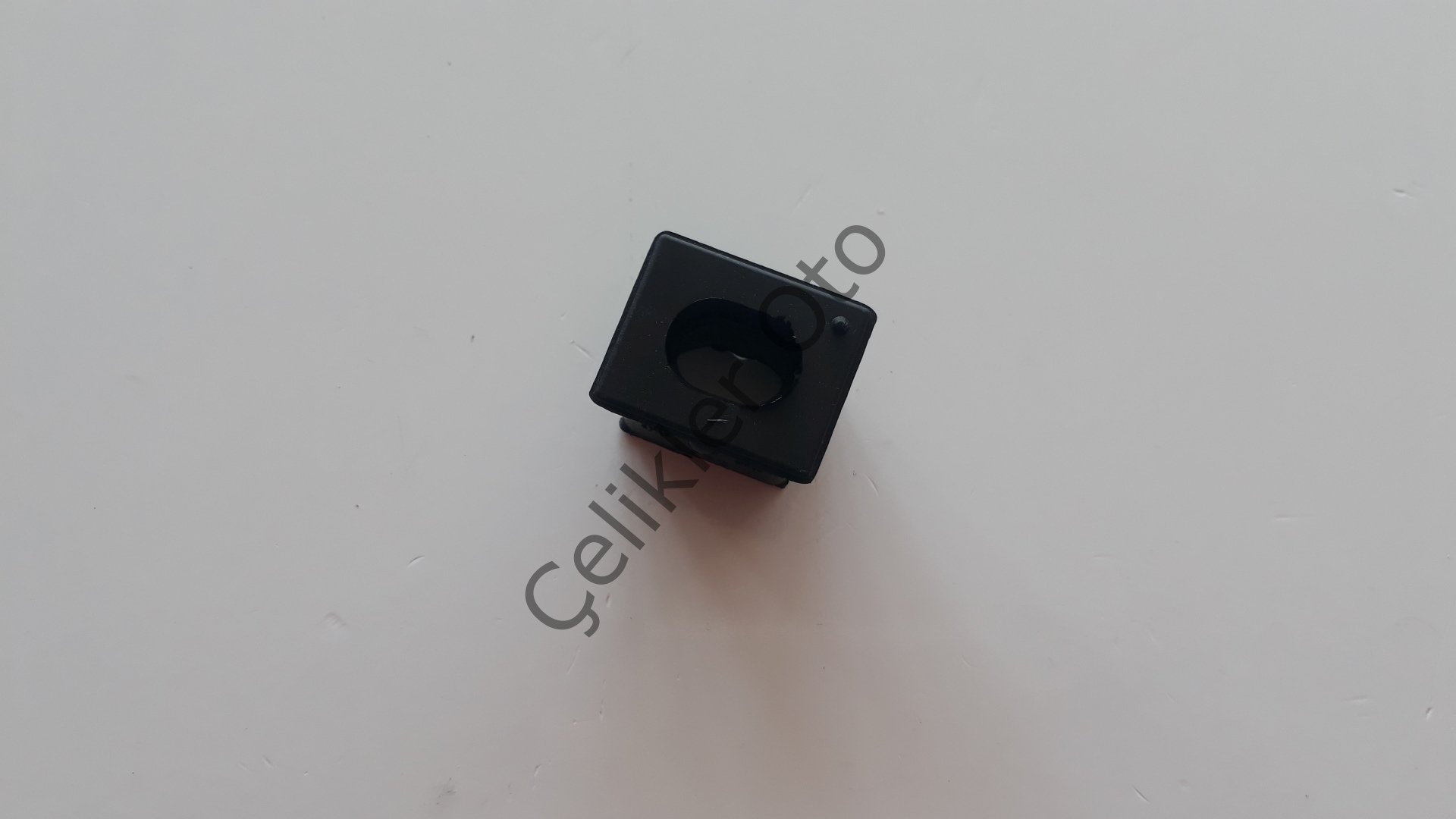 Radyatör Üst Takozu S60 S80 V40 V70 2010->31261718