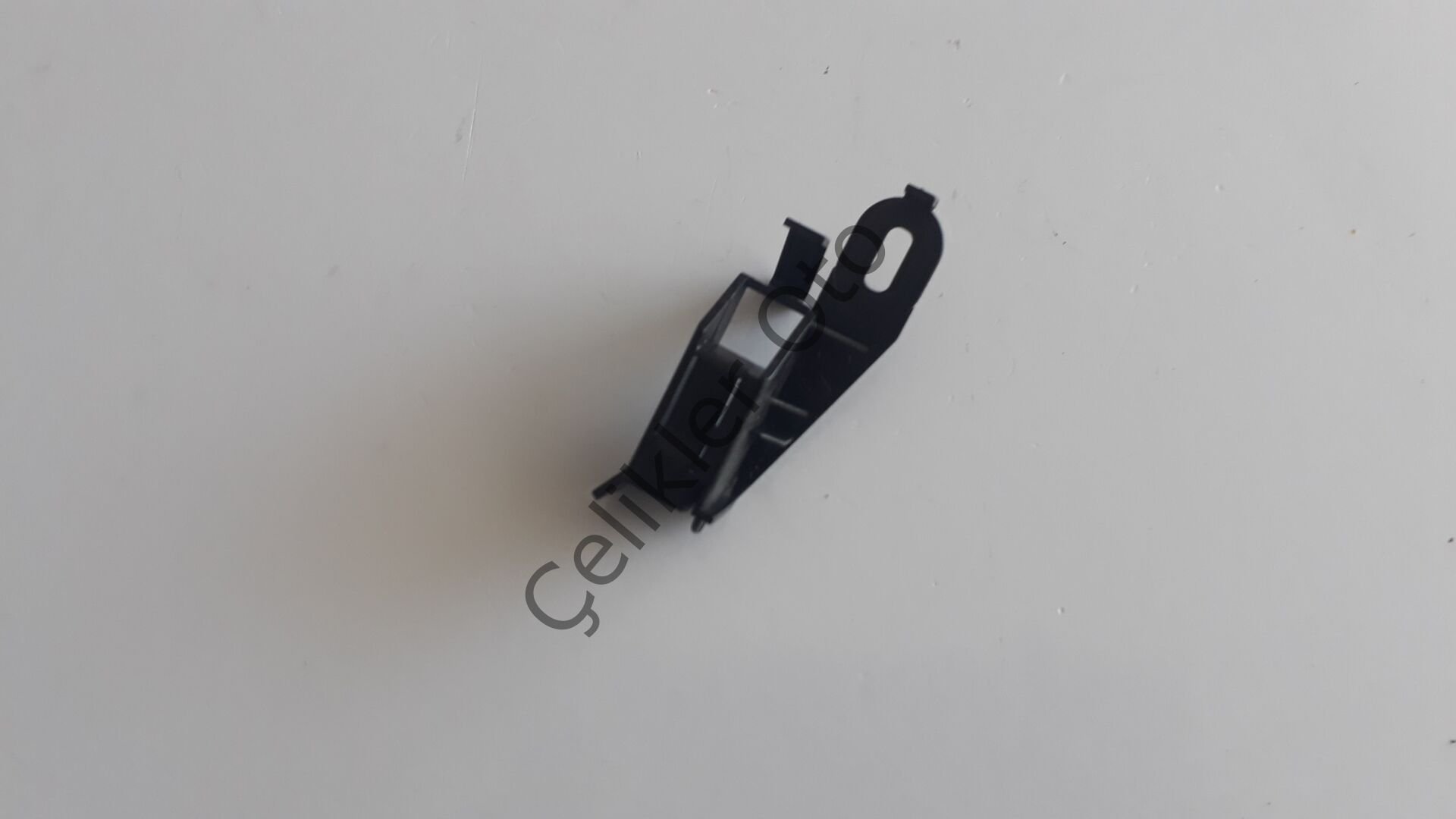 Sol Panjur Klipsi Megane 1 7700834202