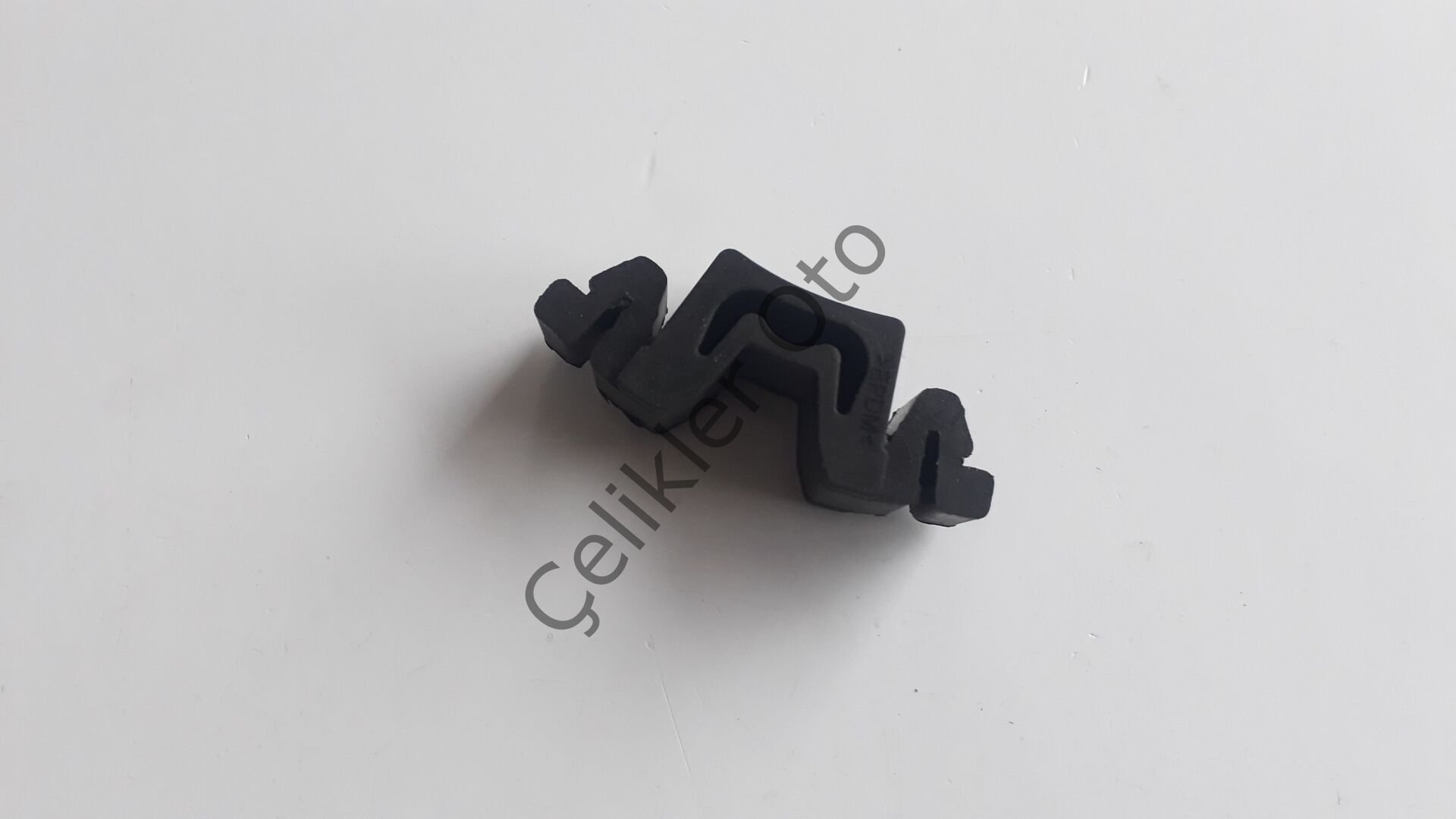 Radyatör Üst Lastiği Takozu Megane 2 Scenic 2 8200051471