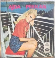 Ajda Pekkan Üç Kalp 45lik