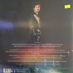 Josh Groban Stages Double LP