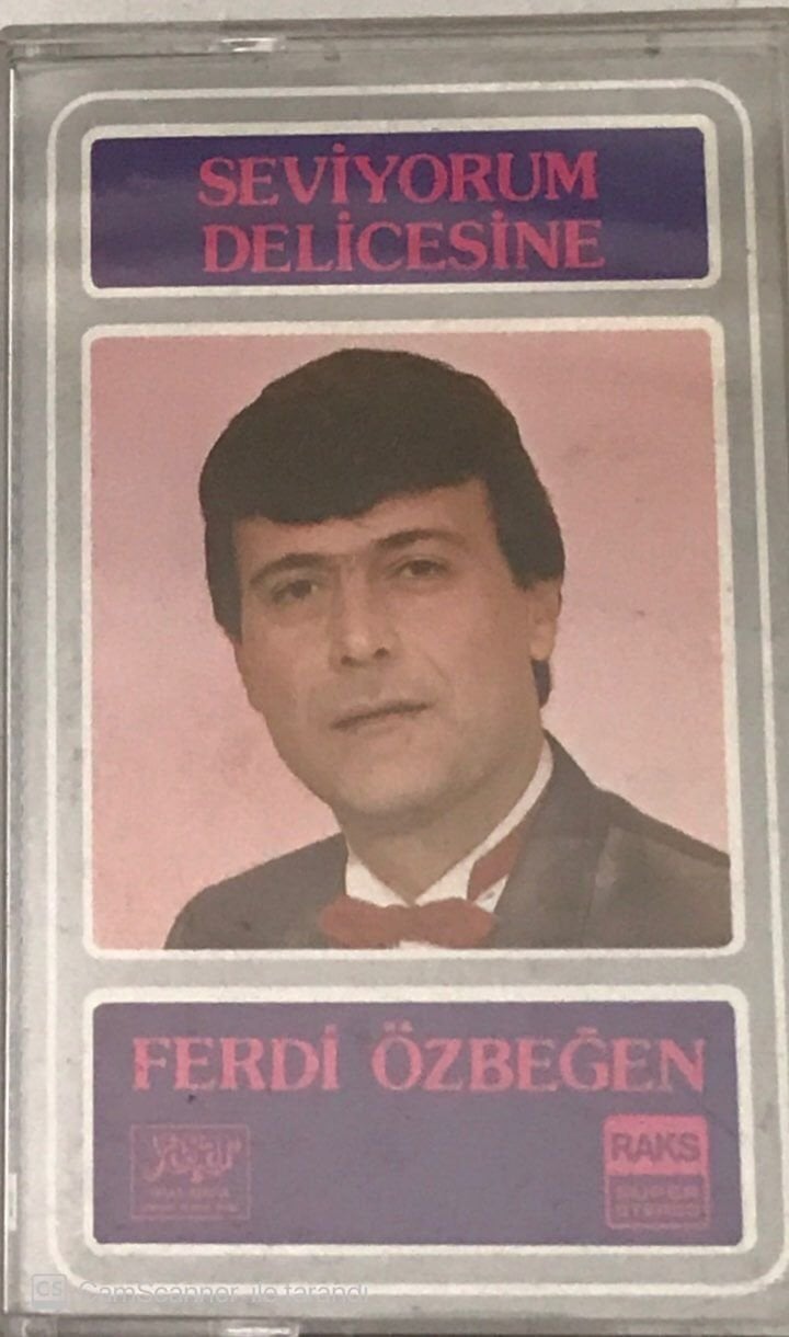 Ferdi Özbeğen - Seviyorum Delicesine KASET