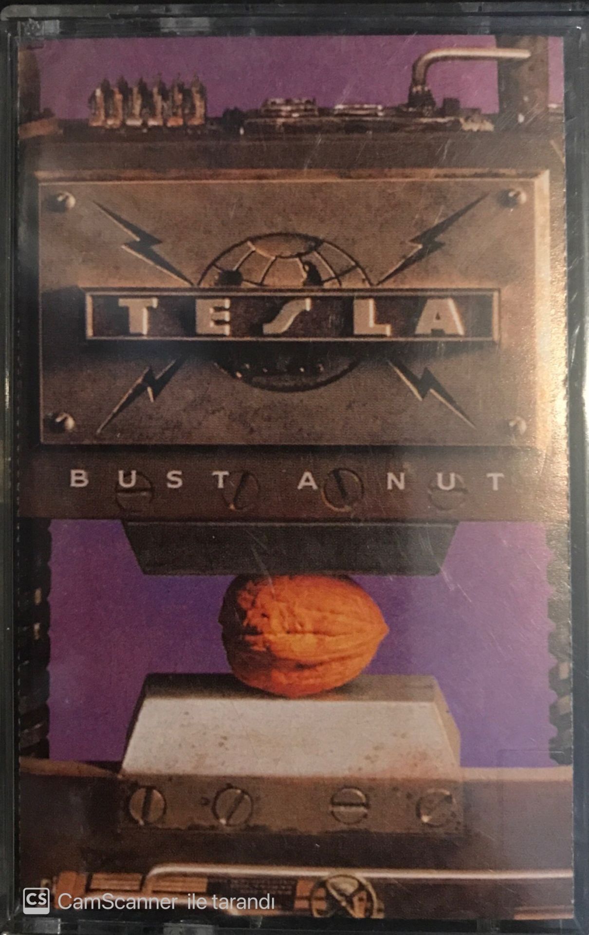 Tesla - Bust A Nut KASET