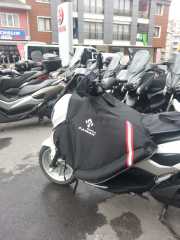 Nmax 125 155 Diz örtüsü Kaliteli Moto11