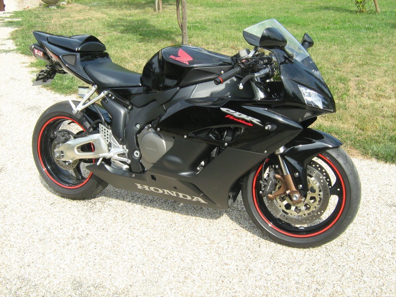 Honda 1000 RR Siyah Grenaj Set 2004-2005 Moto11