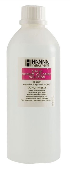 HANNA HI7088L Standard Solution at 5.84 g/L NaCl, 500 mL bottle