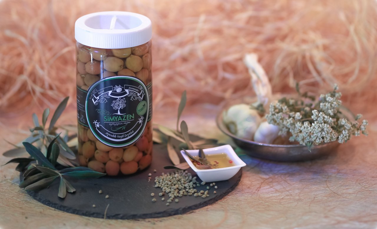 Yeşil Çizik Zeytin (L) 1 KG