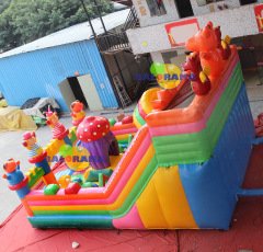 Şişme Sevimli Canavarlar Oyun Parkı 9x6x5.5m