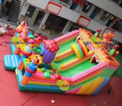 Şişme Sevimli Canavarlar Oyun Parkı 9x6x5.5m