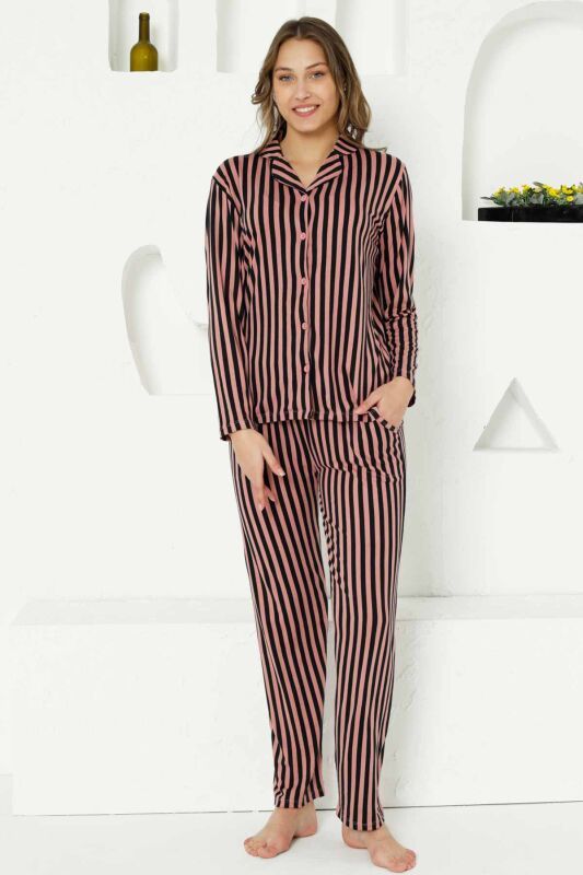 Kadın Pembe Çizgili Uzun Kol Önü Komple Düğmeli Kadın Pijama Takım