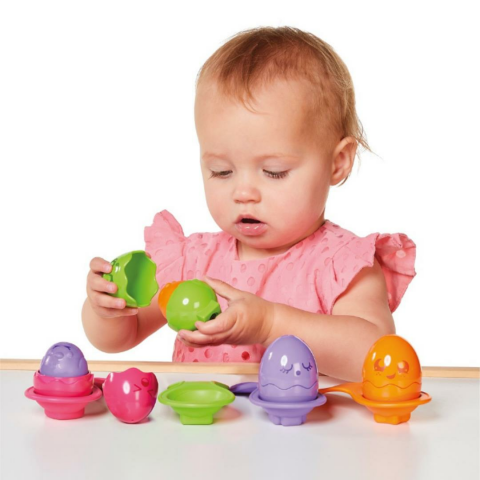 Tomy Saklambaçlı Yumurtalar Kaşık Seti / Hide&Squeak Egg&Spoon