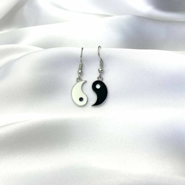 Yin Yang Sallanan Küpe