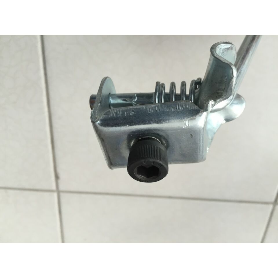 Bisiklet Orta Ayaklık Demir Park Ayağı ortadan