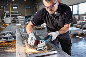 Bosch Professional GWS 19-125 CIST Avuç Taşlama Makinesi