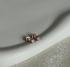 925 Ayar Gümüş Minik Taşlı Küpe