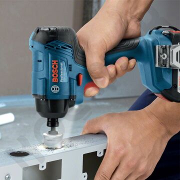 Bosch Professional GDR 180-LI Akülü Darbeli Somun Sıkma 2 x 2Ah Akülü