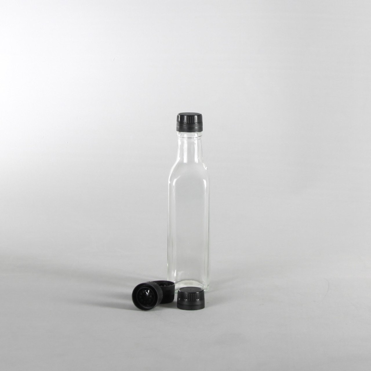 250cc 96 Adet Çakma Kapaklı Köşeli Marasca Cam Yağ Şişesi