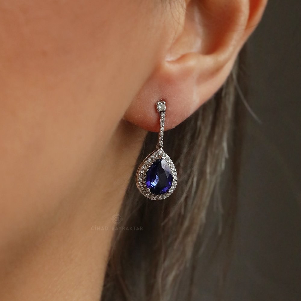 3,76 Ct. Safir Pırlanta Küpe