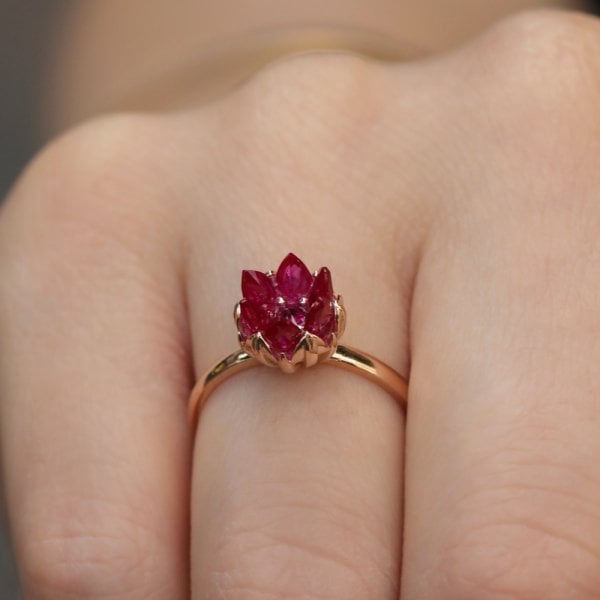 Pembe Lotus Çiçeği Rose Altın Yüzük