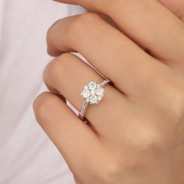 0.89 Ct. Baget Pırlanta Yüzük