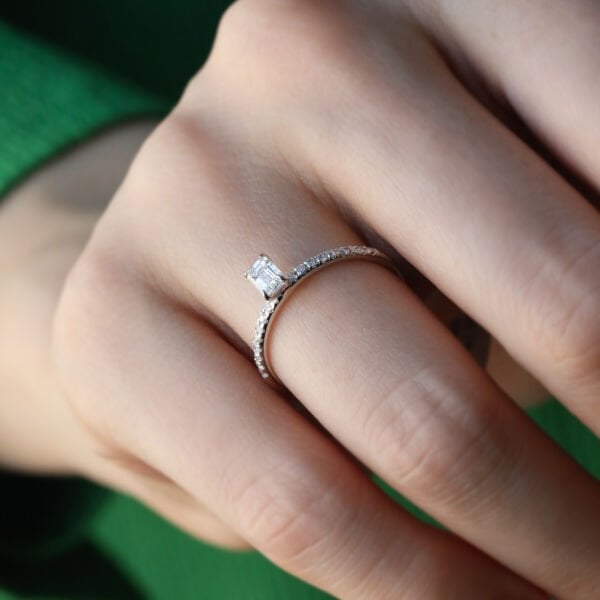 0,47 Ct. Tektaş Pırlanta Yüzük