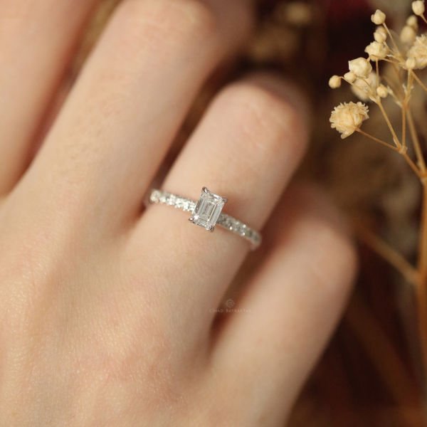 0,69 Ct.  Pırlanta Yüzük