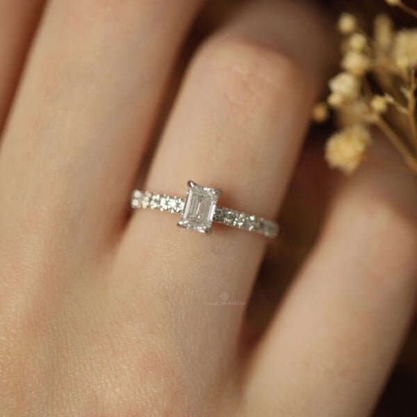 0,69 Ct.  Pırlanta Yüzük