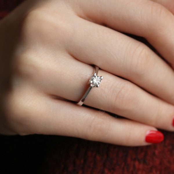 0,31 Ct. Tektaş  Pırlanta Yüzük