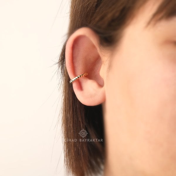 Burgu Cuff Küpe
