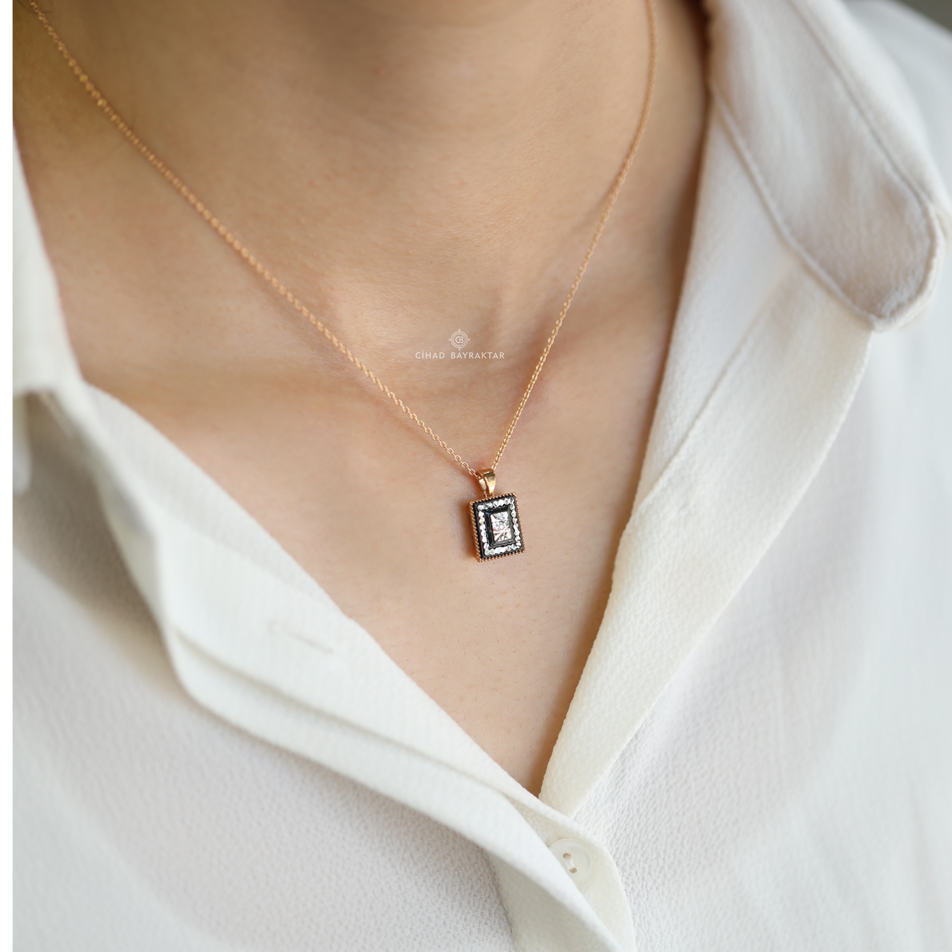 0.01 Ct.Elmas Kolye