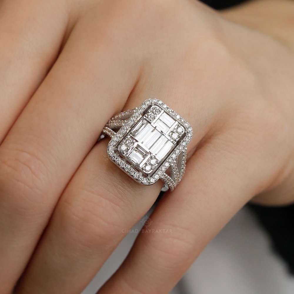 1,99 Ct. Baget Pırlanta Yüzük