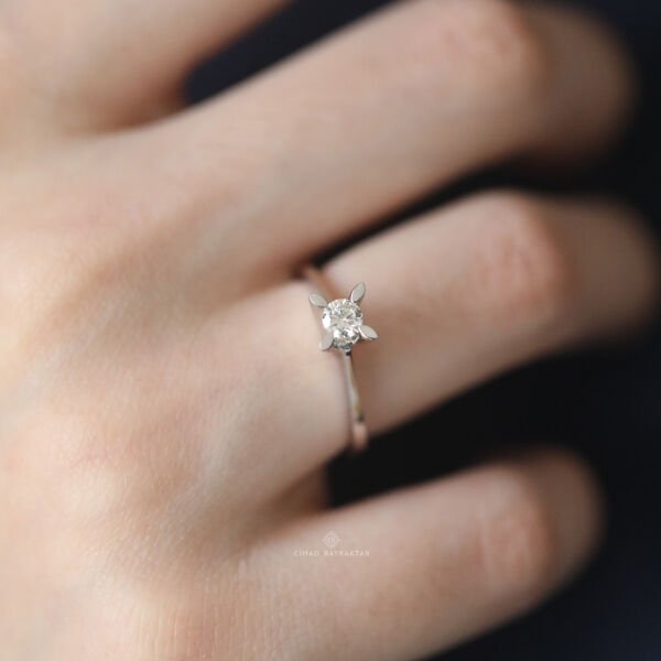 0,25 Ct. Tektaş Pırlanta Yüzük