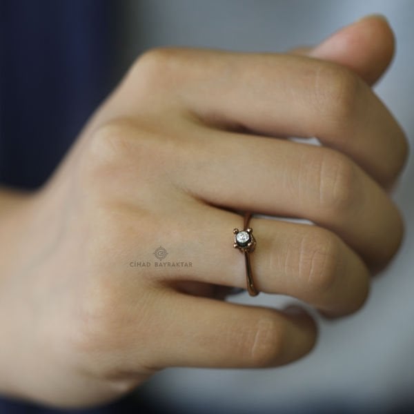 0.08 Ct.Elmas Yüzük