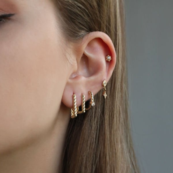 Güneş Tragus Küpe