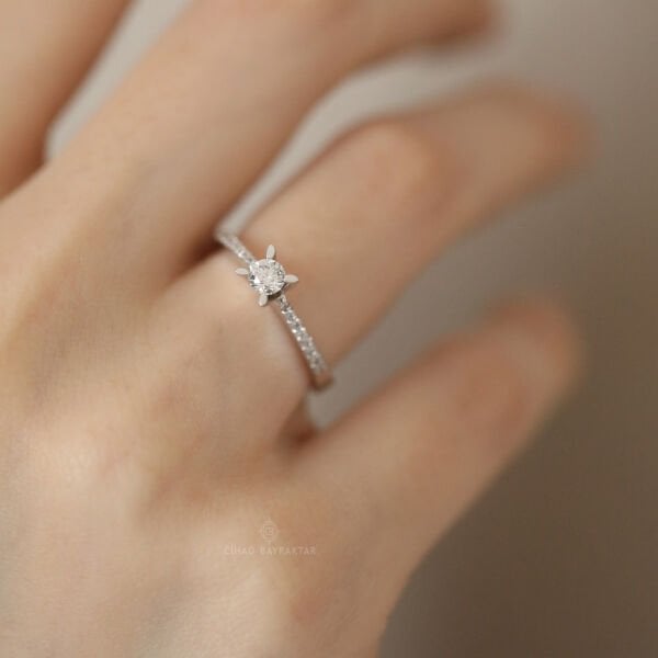 0,38 Ct.  Pırlanta Yüzük