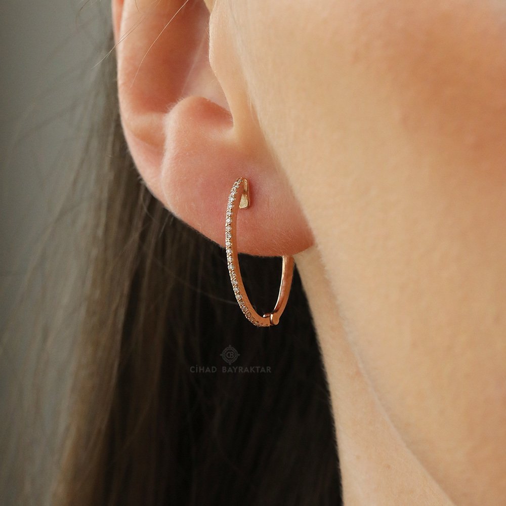 0.20 Ct. Halka Pırlanta Küpe