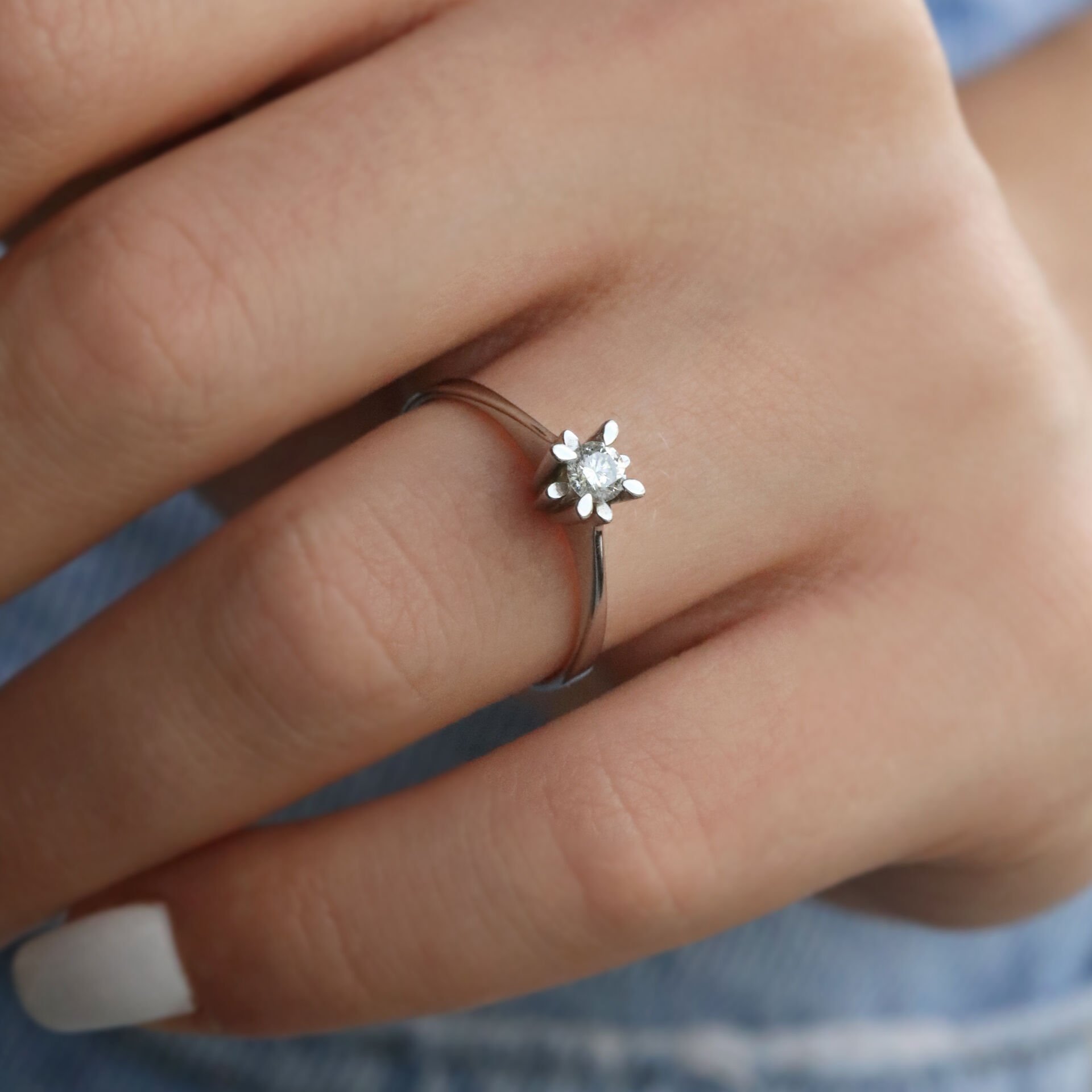 0,21 Ct. Tektaş Pırlanta Yüzük