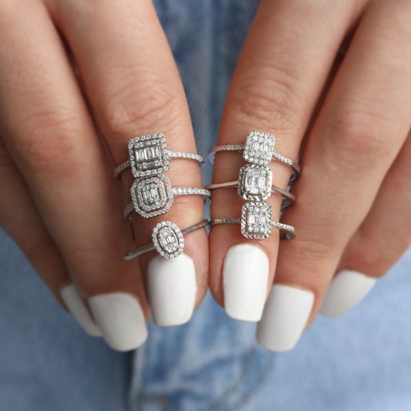 0,35 Ct. Baget Pırlanta Yüzük