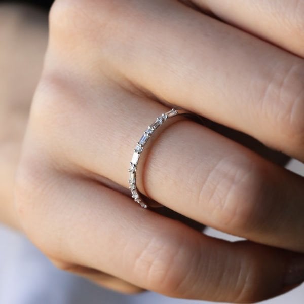 0,24 Ct. Yarımtur Pırlanta Yüzük