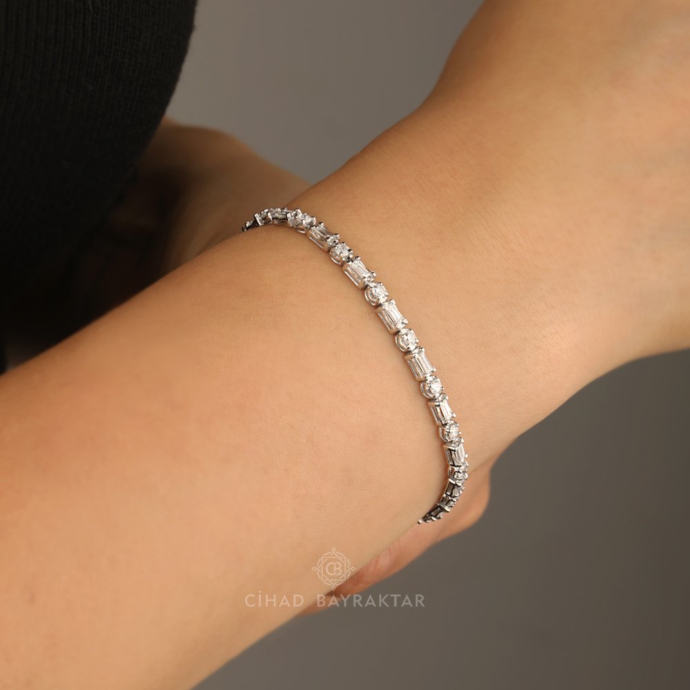 2,29 Ct. Su Yolu Pırlanta Bileklik