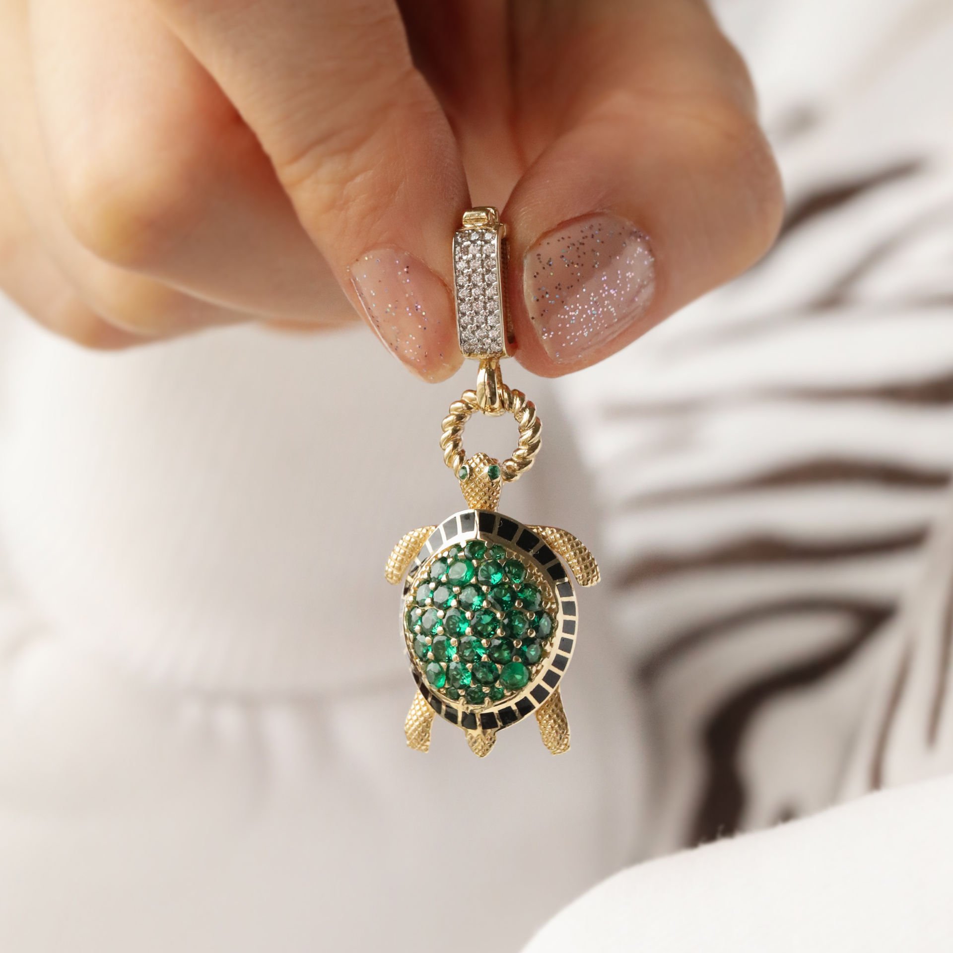 ÇAĞLAxEMA CHARM
