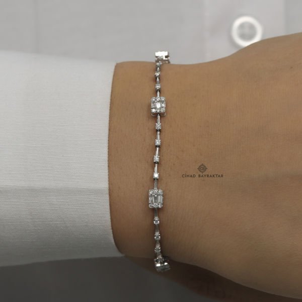 1,14 Ct. Su Yolu Pırlanta Bileklik